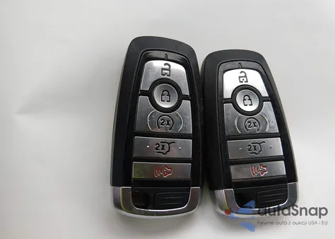 2021 Ford Explorer Xlt z USA, uszkodzony, nr VIN 1FMSK8DH0MGC22631